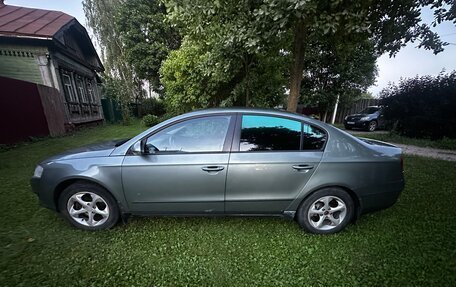 Volkswagen Passat B6, 2007 год, 384 000 рублей, 3 фотография