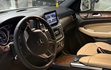 Mercedes-Benz M-Класс, 2015 год, 2 750 000 рублей, 9 фотография