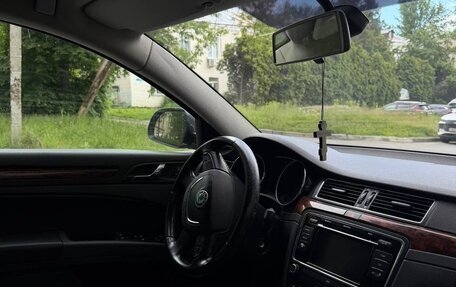 Skoda Superb III рестайлинг, 2012 год, 1 150 000 рублей, 8 фотография