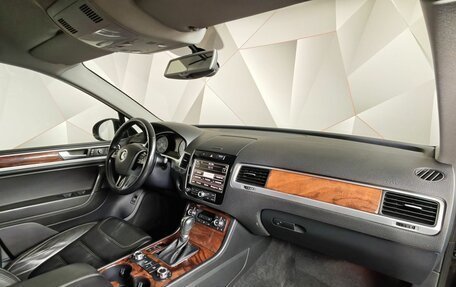 Volkswagen Touareg III, 2010 год, 1 695 000 рублей, 12 фотография