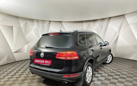 Volkswagen Touareg III, 2010 год, 1 695 000 рублей, 2 фотография
