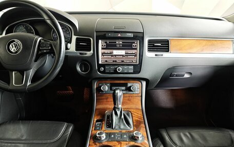 Volkswagen Touareg III, 2010 год, 1 695 000 рублей, 14 фотография