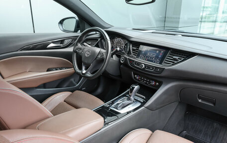 Opel Insignia II рестайлинг, 2020 год, 2 099 000 рублей, 11 фотография