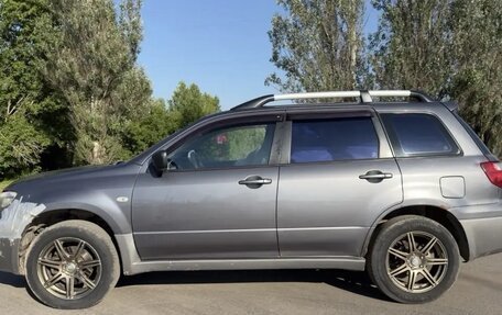Mitsubishi Outlander III рестайлинг 3, 2007 год, 425 000 рублей, 2 фотография