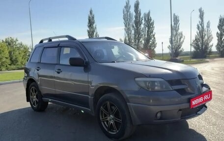 Mitsubishi Outlander III рестайлинг 3, 2007 год, 425 000 рублей, 3 фотография