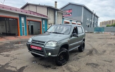 Chevrolet Niva I рестайлинг, 2004 год, 480 000 рублей, 1 фотография