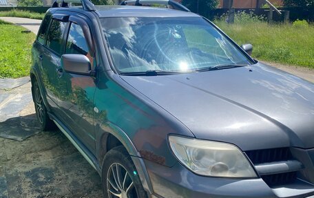 Mitsubishi Outlander III рестайлинг 3, 2007 год, 430 000 рублей, 3 фотография