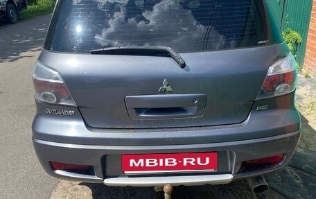 Mitsubishi Outlander III рестайлинг 3, 2007 год, 430 000 рублей, 2 фотография