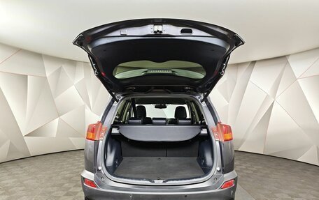 Toyota RAV4, 2015 год, 1 900 000 рублей, 11 фотография