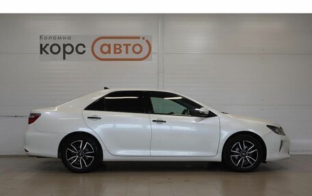 Toyota Camry, 2017 год, 2 349 000 рублей, 4 фотография