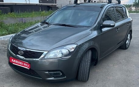 KIA cee'd I рестайлинг, 2012 год, 720 000 рублей, 2 фотография