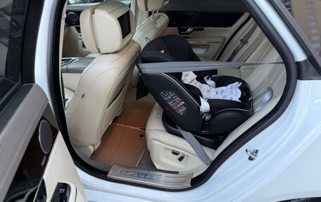 Jaguar XJ IV (X351), 2012 год, 2 100 000 рублей, 26 фотография