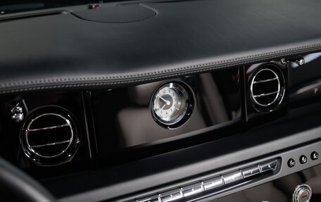 Rolls-Royce Phantom VII рестайлинг, 2013 год, 27 990 000 рублей, 16 фотография