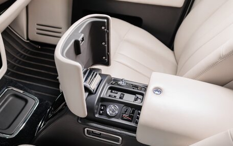 Rolls-Royce Phantom VII рестайлинг, 2013 год, 27 990 000 рублей, 24 фотография