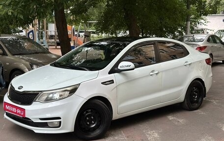 KIA Rio III рестайлинг, 2016 год, 490 000 рублей, 2 фотография
