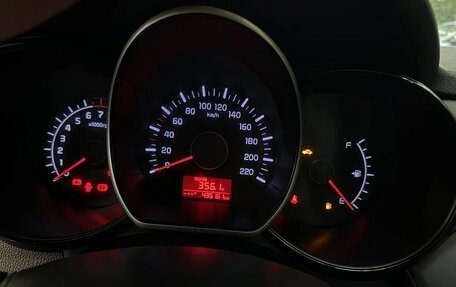 KIA Rio III рестайлинг, 2016 год, 490 000 рублей, 13 фотография
