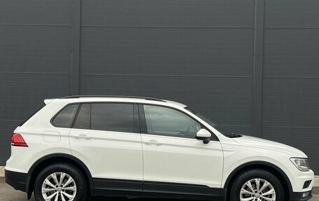Volkswagen Tiguan II, 2017 год, 1 610 000 рублей, 5 фотография