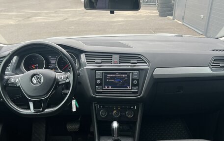 Volkswagen Tiguan II, 2017 год, 1 610 000 рублей, 11 фотография