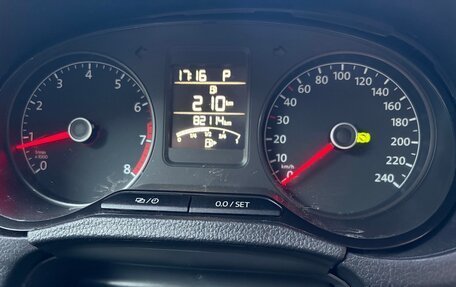 Volkswagen Polo VI (EU Market), 2015 год, 950 000 рублей, 3 фотография
