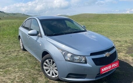 Chevrolet Cruze II, 2012 год, 580 000 рублей, 2 фотография