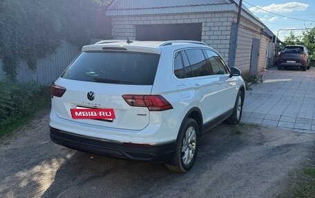 Volkswagen Tiguan II, 2021 год, 3 250 000 рублей, 13 фотография