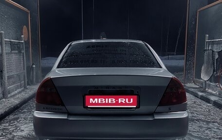 Mitsubishi Mirage VI рестайлинг, 2000 год, 250 000 рублей, 5 фотография