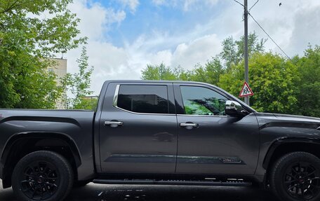 Toyota Tundra, 2022 год, 7 200 000 рублей, 8 фотография