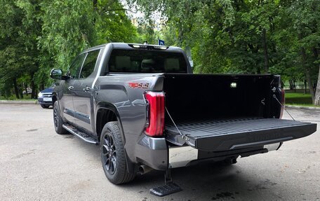 Toyota Tundra, 2022 год, 7 200 000 рублей, 11 фотография