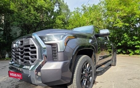 Toyota Tundra, 2022 год, 7 200 000 рублей, 2 фотография
