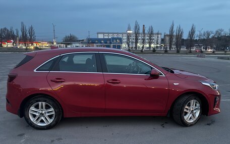 KIA cee'd III, 2020 год, 1 700 000 рублей, 5 фотография
