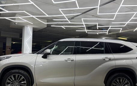 Toyota Highlander, 2026 год, 5 400 000 рублей, 12 фотография