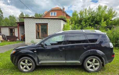 Mitsubishi Outlander III рестайлинг 3, 2008 год, 1 400 000 рублей, 2 фотография