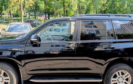 Toyota Land Cruiser Prado 150 рестайлинг 2, 2012 год, 2 999 999 рублей, 6 фотография