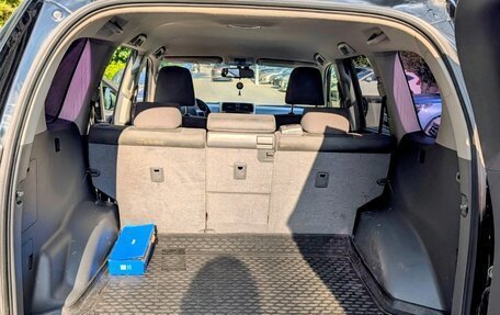 Toyota Land Cruiser Prado 150 рестайлинг 2, 2012 год, 2 999 999 рублей, 2 фотография