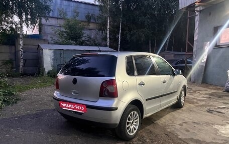 Volkswagen Polo IV рестайлинг, 2002 год, 175 000 рублей, 4 фотография