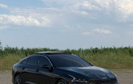 KIA K5, 2022 год, 2 700 000 рублей, 2 фотография