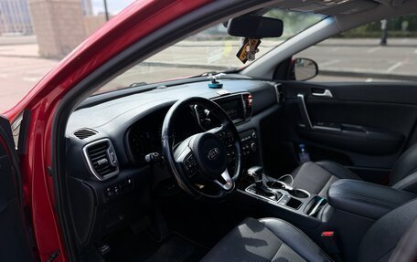 KIA Sportage IV рестайлинг, 2018 год, 2 300 000 рублей, 10 фотография