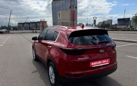 KIA Sportage IV рестайлинг, 2018 год, 2 300 000 рублей, 14 фотография