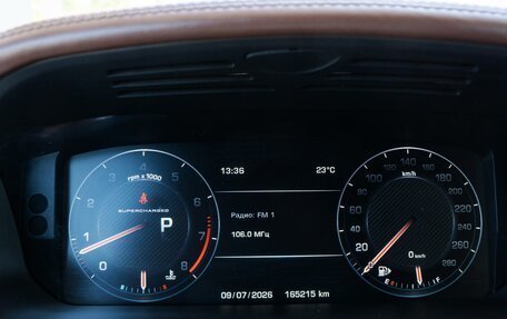 Land Rover Range Rover IV рестайлинг, 2015 год, 4 515 000 рублей, 19 фотография