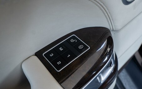 Land Rover Range Rover IV рестайлинг, 2015 год, 4 515 000 рублей, 27 фотография