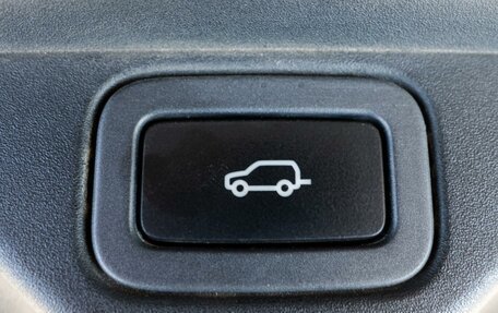 Land Rover Range Rover IV рестайлинг, 2015 год, 4 515 000 рублей, 32 фотография