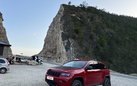 Jeep Grand Cherokee, 2017 год, 4 500 000 рублей, 10 фотография