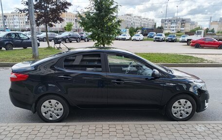 KIA Rio III рестайлинг, 2013 год, 700 000 рублей, 3 фотография