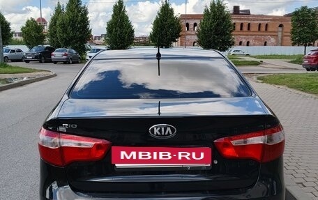 KIA Rio III рестайлинг, 2013 год, 700 000 рублей, 4 фотография