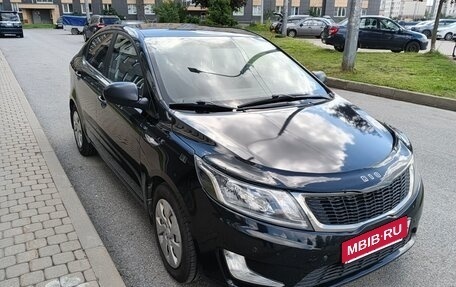 KIA Rio III рестайлинг, 2013 год, 700 000 рублей, 7 фотография