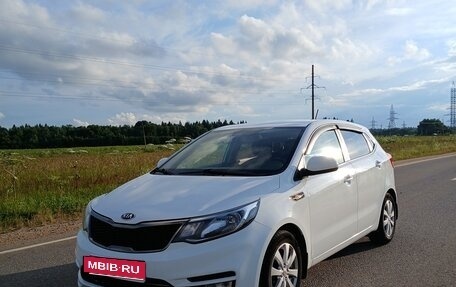 KIA Rio III рестайлинг, 2017 год, 990 000 рублей, 1 фотография