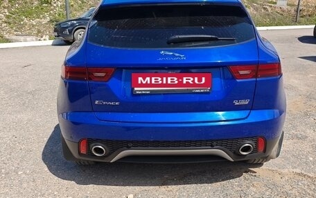 Jaguar E-Pace, 2018 год, 2 100 000 рублей, 3 фотография