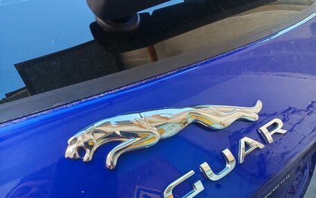Jaguar E-Pace, 2018 год, 2 100 000 рублей, 17 фотография