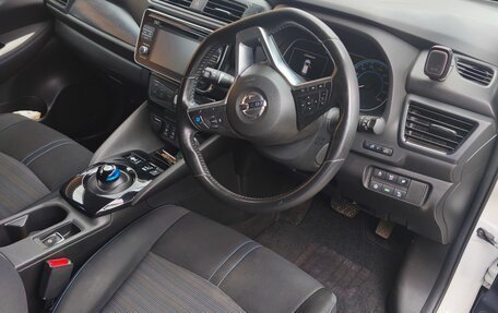 Nissan Leaf II, 2018 год, 1 440 000 рублей, 8 фотография