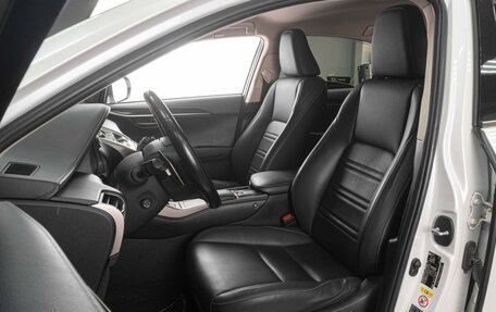 Lexus NX I, 2018 год, 3 210 000 рублей, 16 фотография